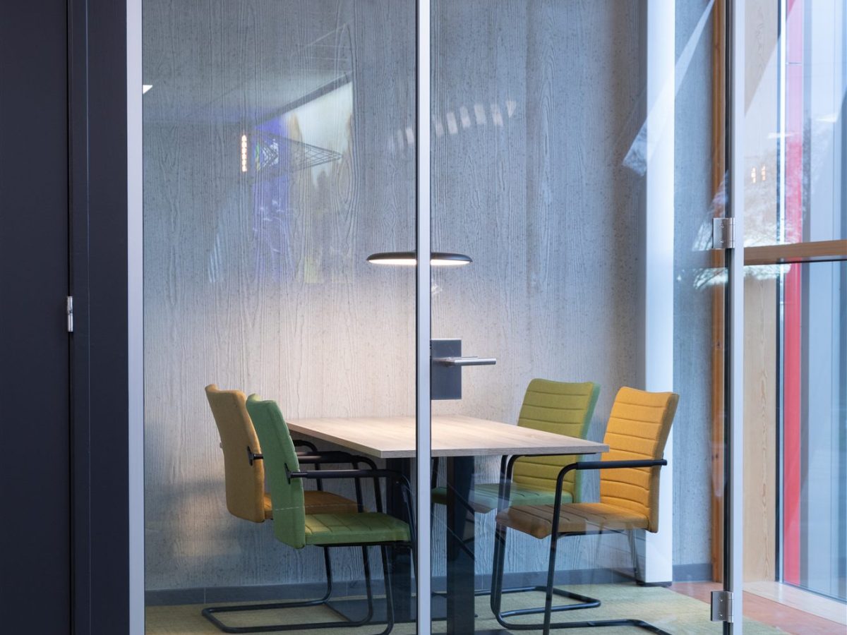 DMT Environmental Technology – interieurontwerp door VORMule