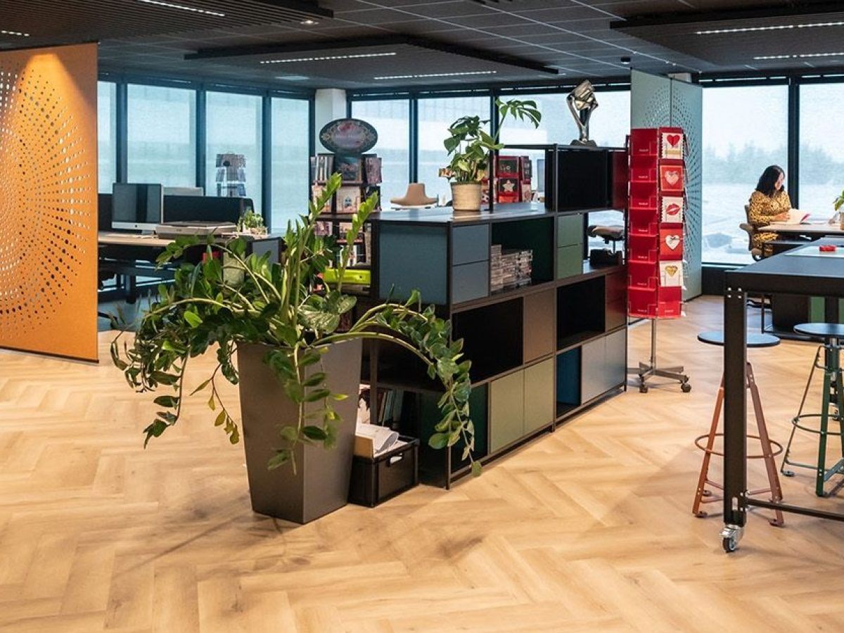 Paperclip – interieurontwerp door VORMule