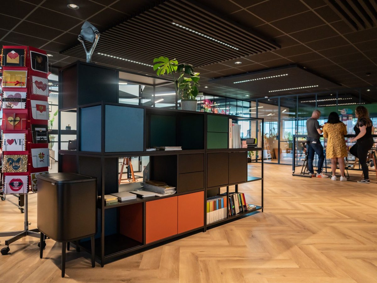 Paperclip – interieurontwerp door VORMule